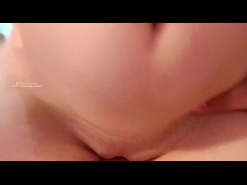 ❤️ Natutulog sa kwarto ni ate at ayun nagising ako ❤❌ super sex sa amin ️❤